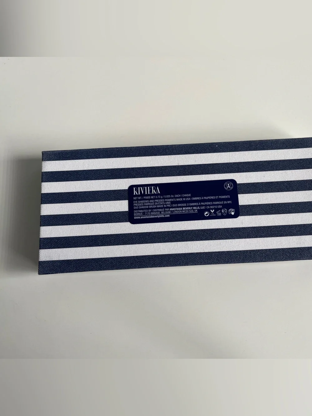 Anastasia Beverly Hills Rivera eyeshadow palette 14 Shadows